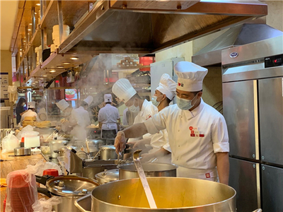 西贝“隐形座椅”走红 彰显餐饮企业防疫创新与管理担当